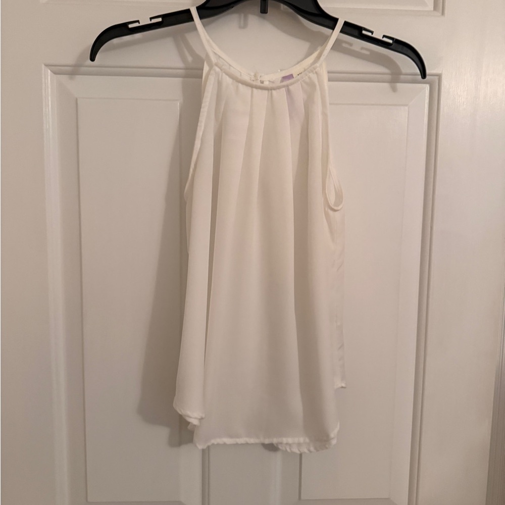 Francesca's Collections white Sleeveless Blouse